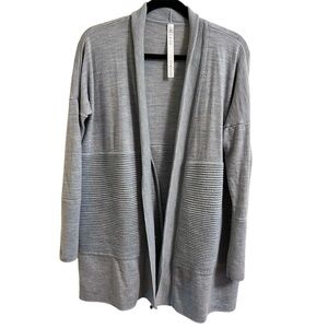 Lululemon Sit in Lotus Wrap Light Blue Cabincore 100% Merino Wool Thumbhole Yoga